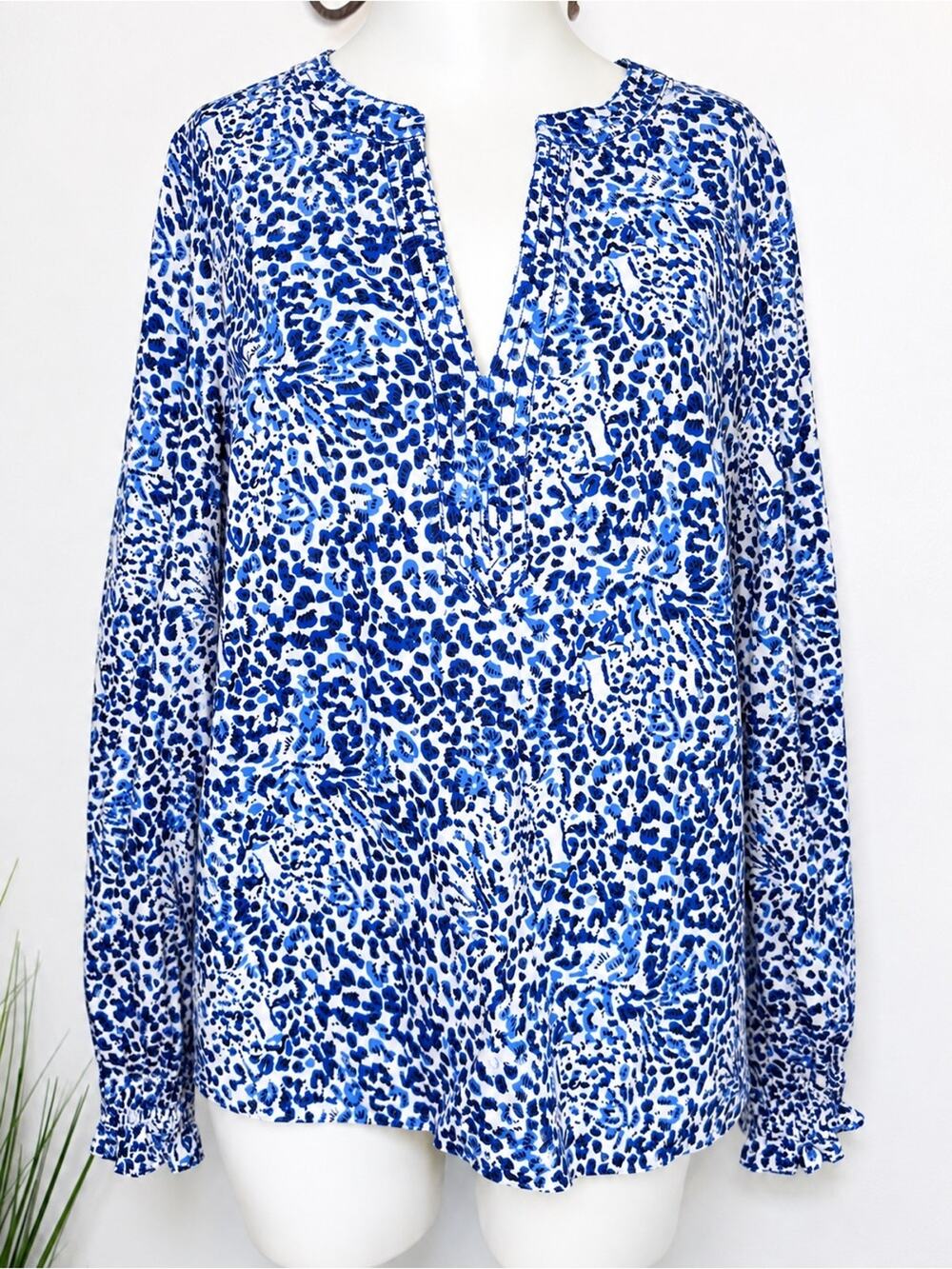 Lilly Pulitzer Blue & White Printed Long Sleeve Blouse Small